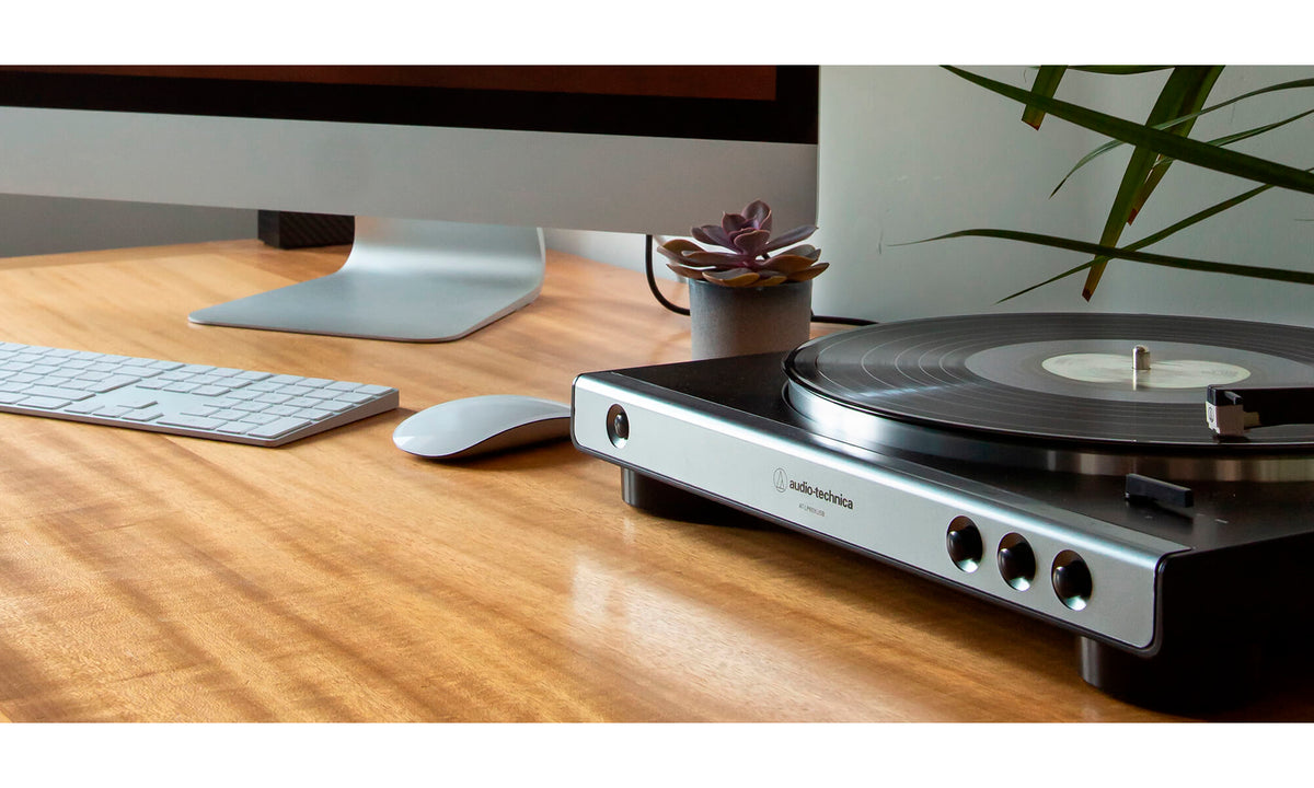 AUDIO-TECHNICA AT-LP60XUSB GUNMETAL TOCADISCOS