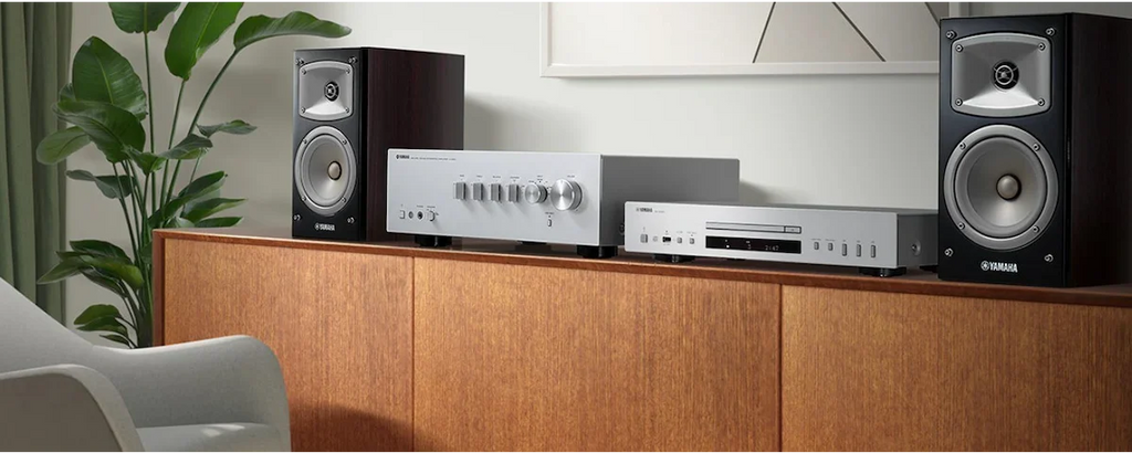 YAMAHA CD-S303 SILVER REPRODUCTOR CD
