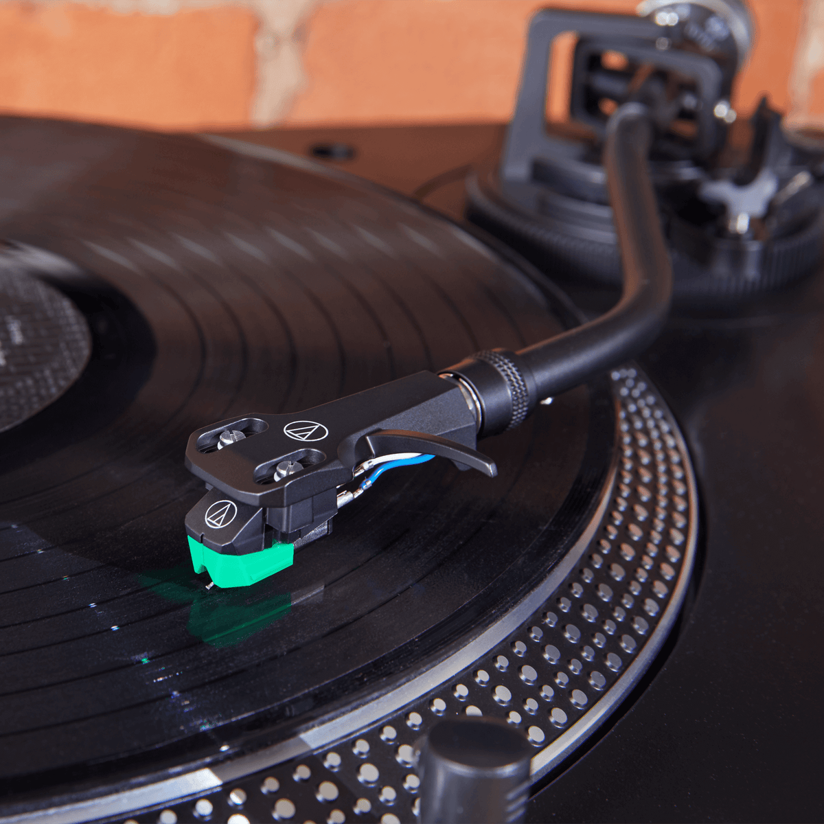 AUDIO-TECHNICA AT-LP120XUSB NEGRO TOCADISCOS