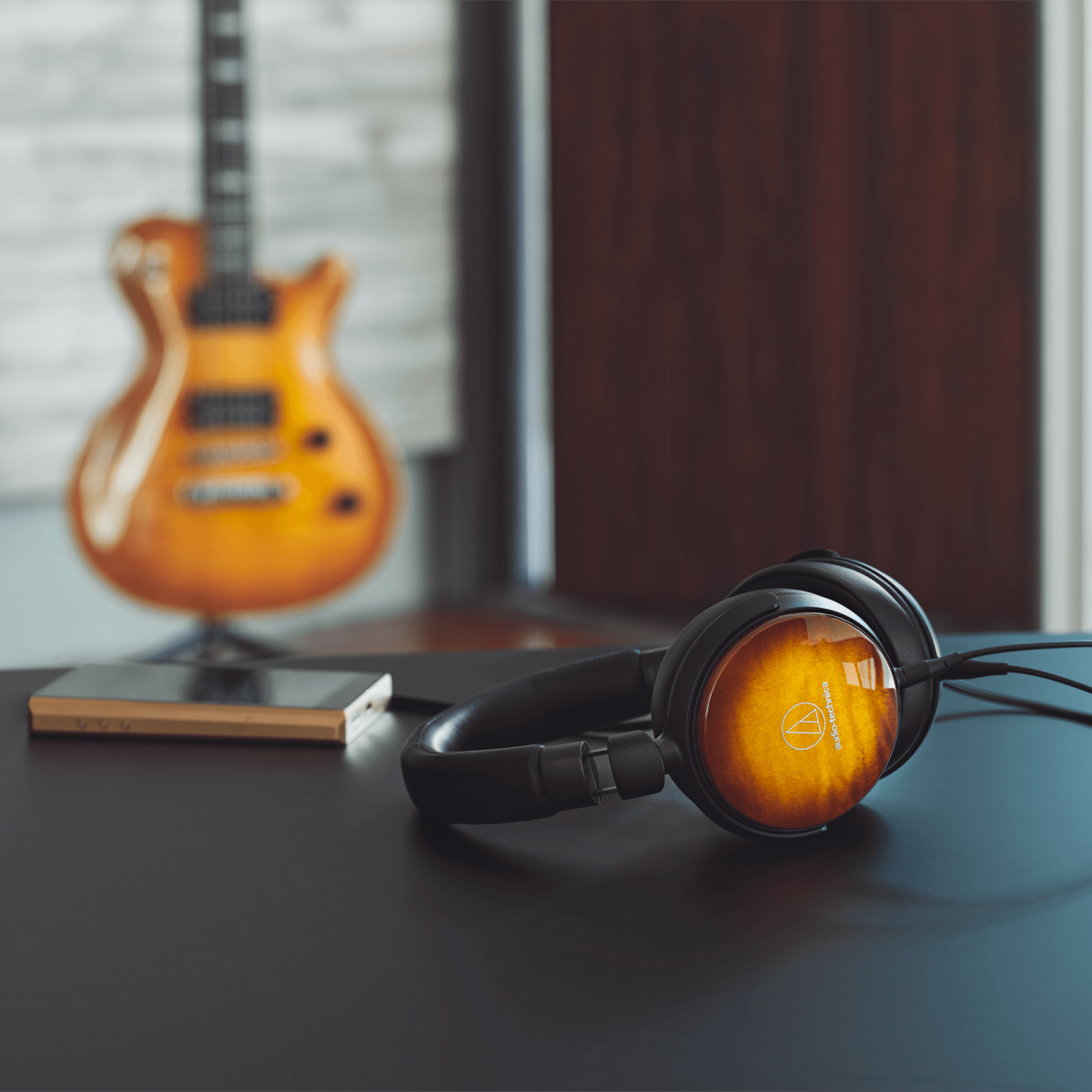 AUDIO-TECHNICA ATH-WP900 AURICULARES CARCASA MADERA