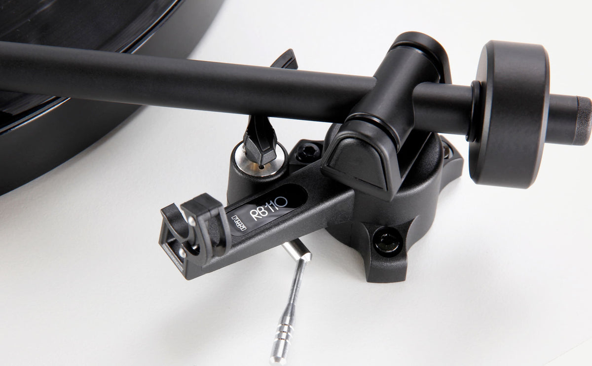REGA TT PLANAR 1 PLUS MATT BLACK TOCADISCOS CON PREVIO