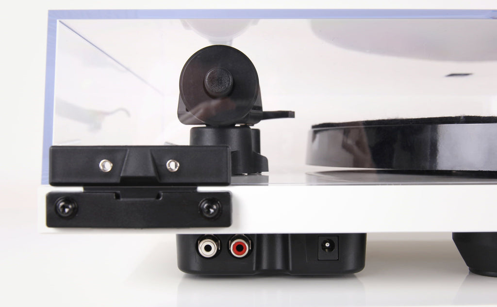 REGA TT PLANAR 1 PLUS MATT BLACK TOCADISCOS CON PREVIO